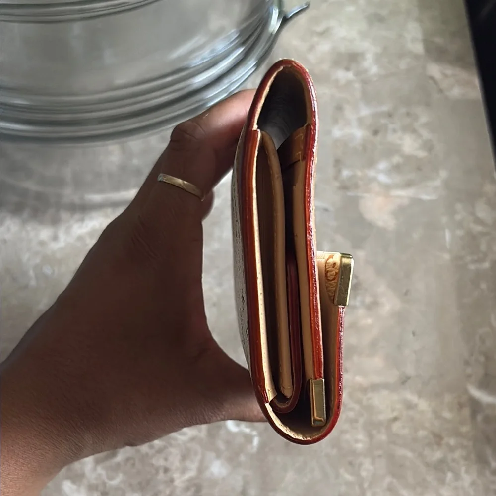 Louis Vuitton Murakami  Vintage  Monogram Tri-Fold Wallet - Picture 3 of 6